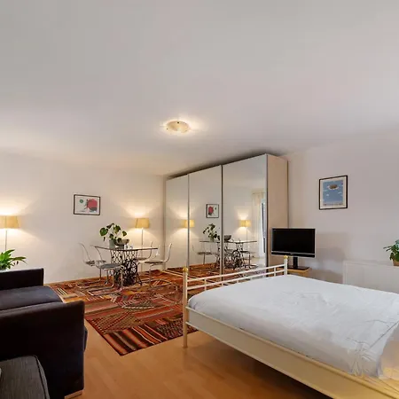 Rheinblick アパート バート・ヘニンゲン